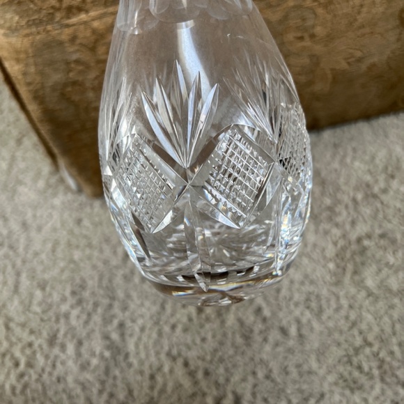 Vintage WATERFORD CRYSTAL Tall Decanter - Picture 5 of 5
